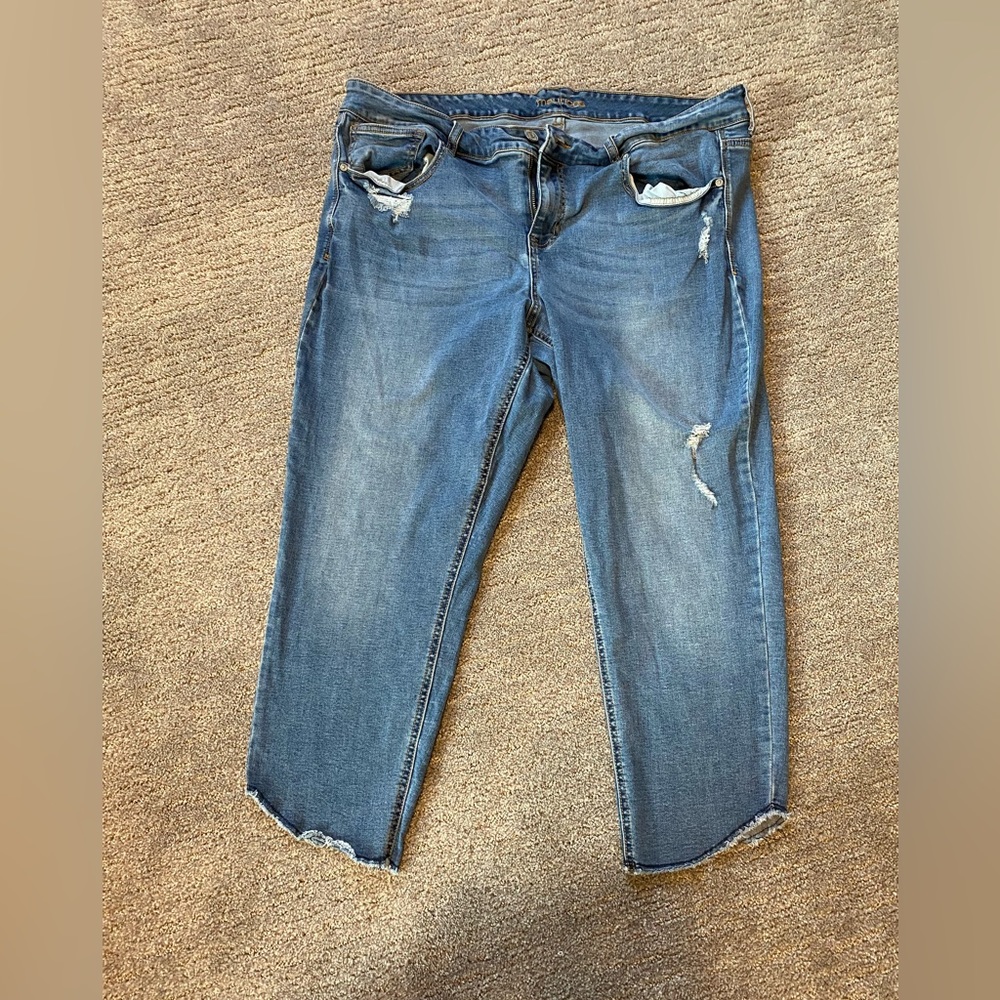 Woman’s Maurice’s jeans